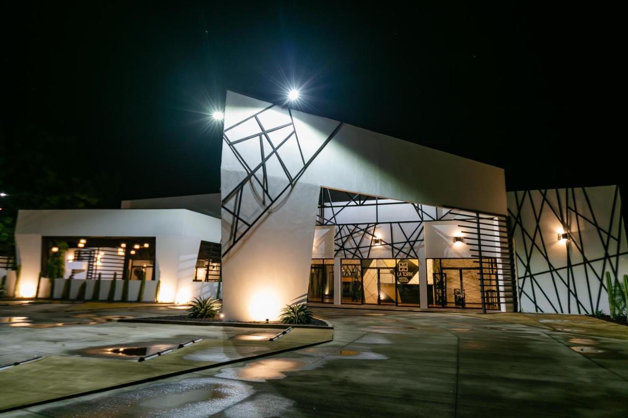 D' La Torre Hotel Манагуа Екстер'єр фото